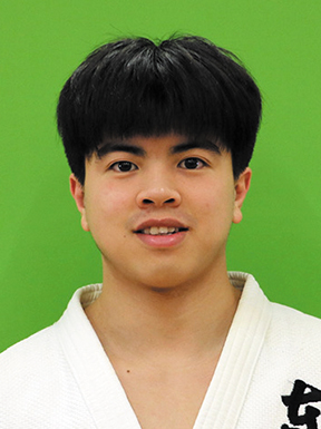 李 冠男