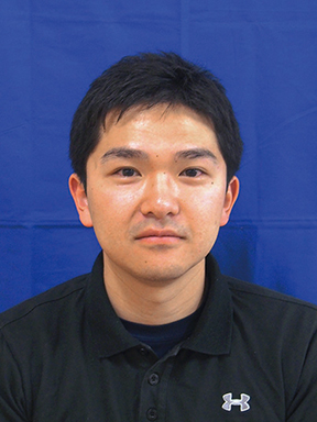 六川 裕介