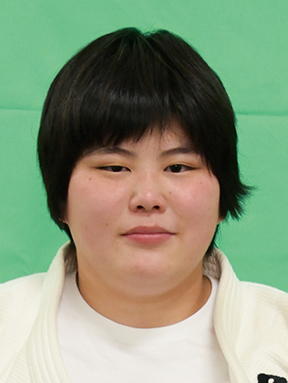 児玉 ひかる